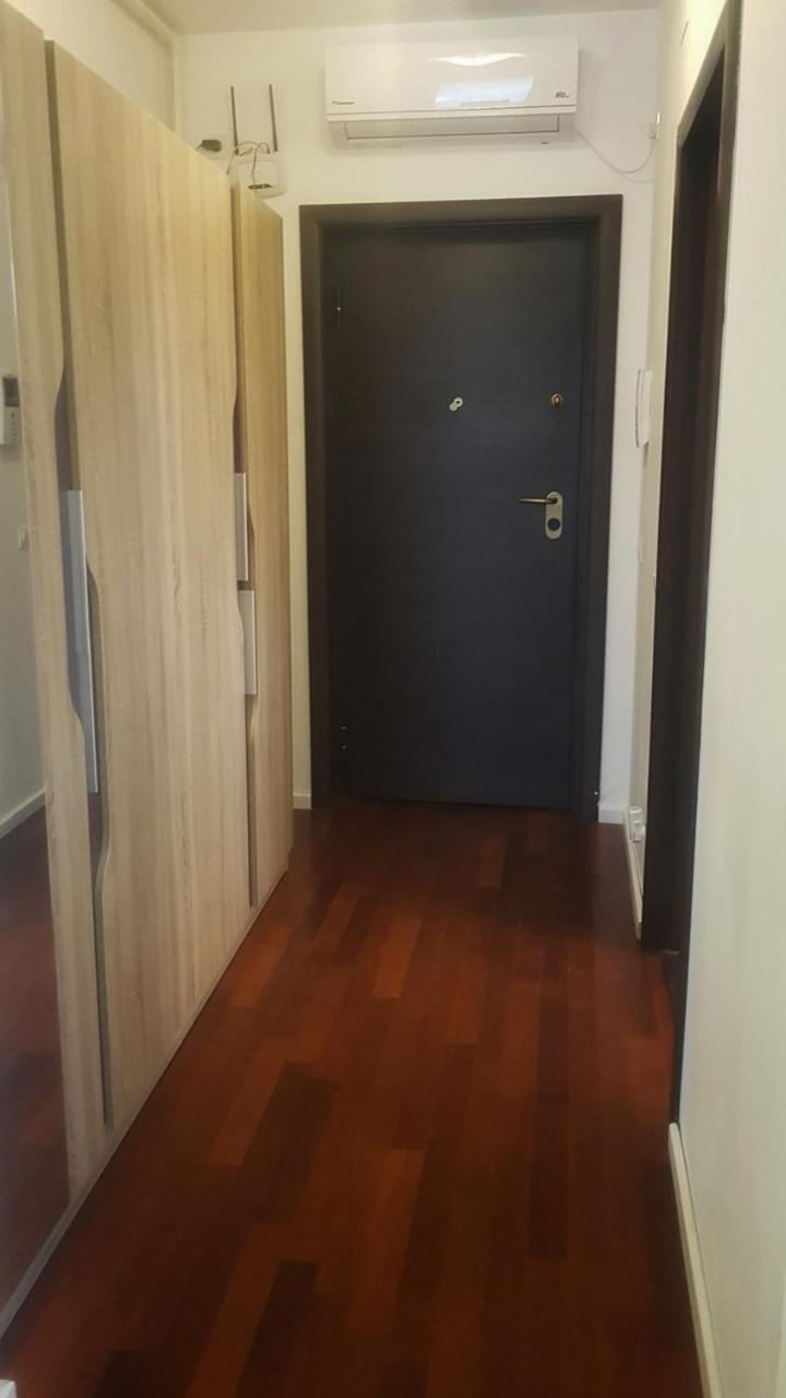 Bucharest Luxury Apartments Экстерьер фото